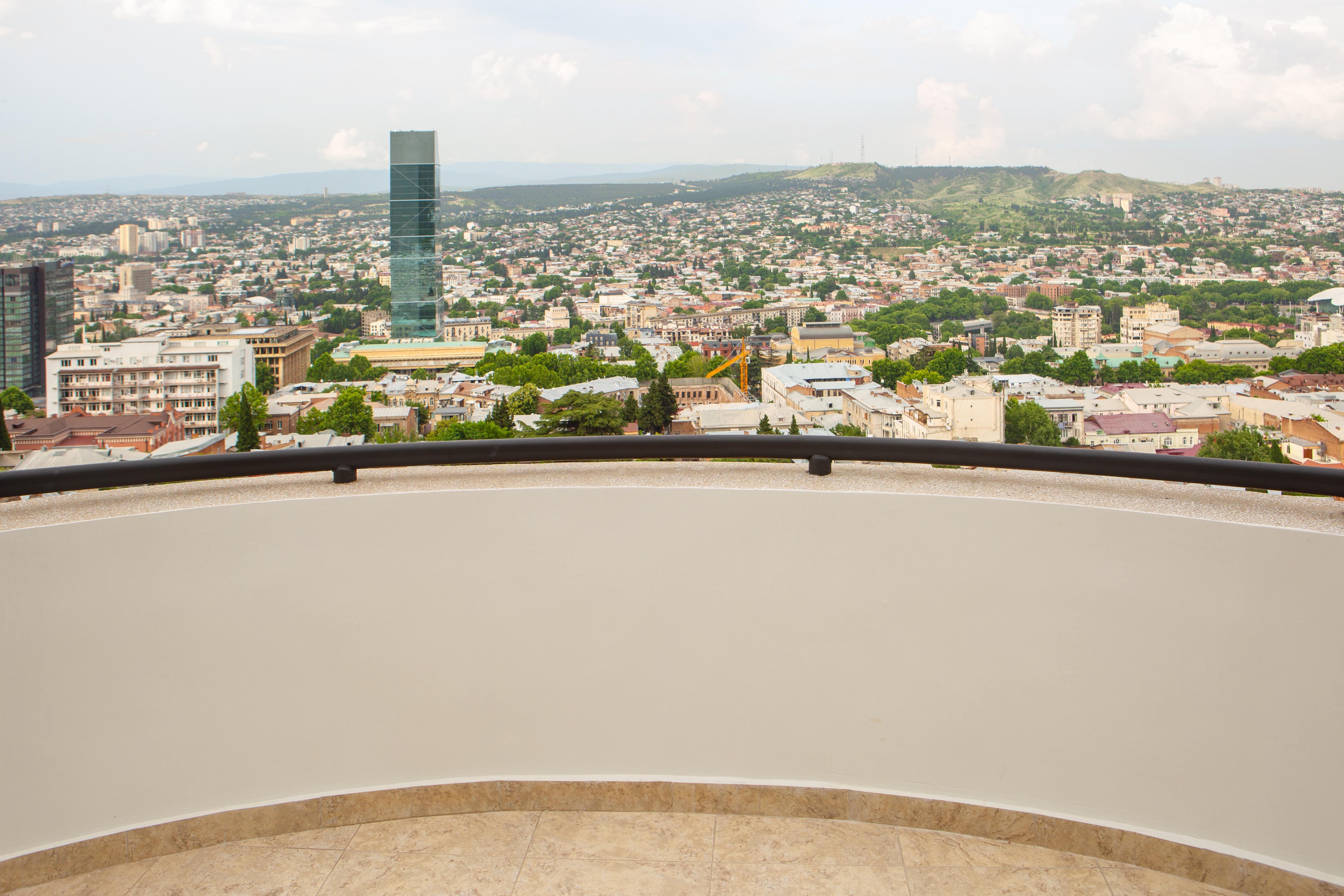 Vista Hotel Tbilisi Eksteriør billede