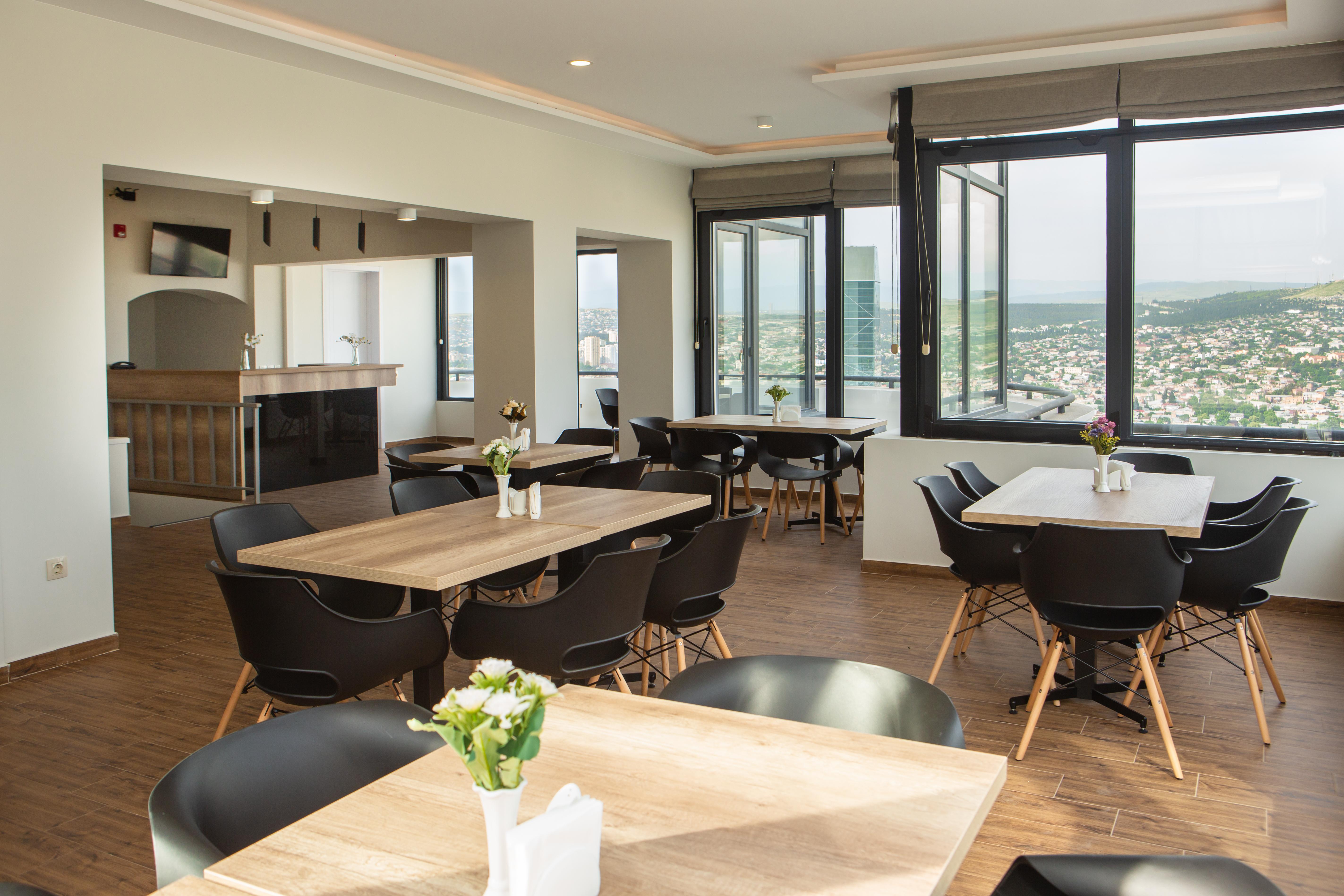 Vista Hotel Tbilisi Eksteriør billede