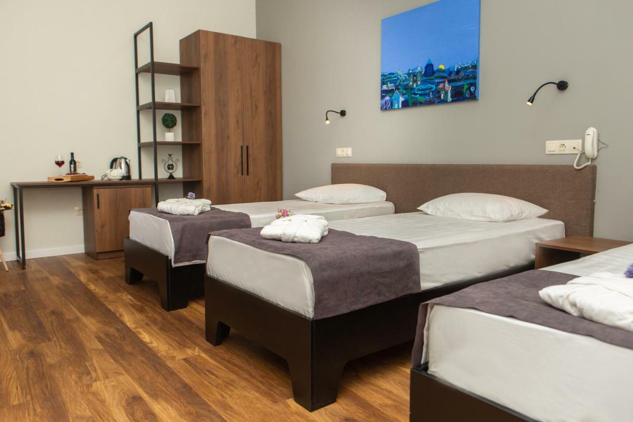 Vista Hotel Tbilisi Eksteriør billede